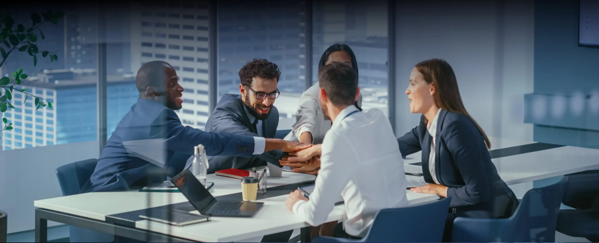 Slider unete a binaria 01